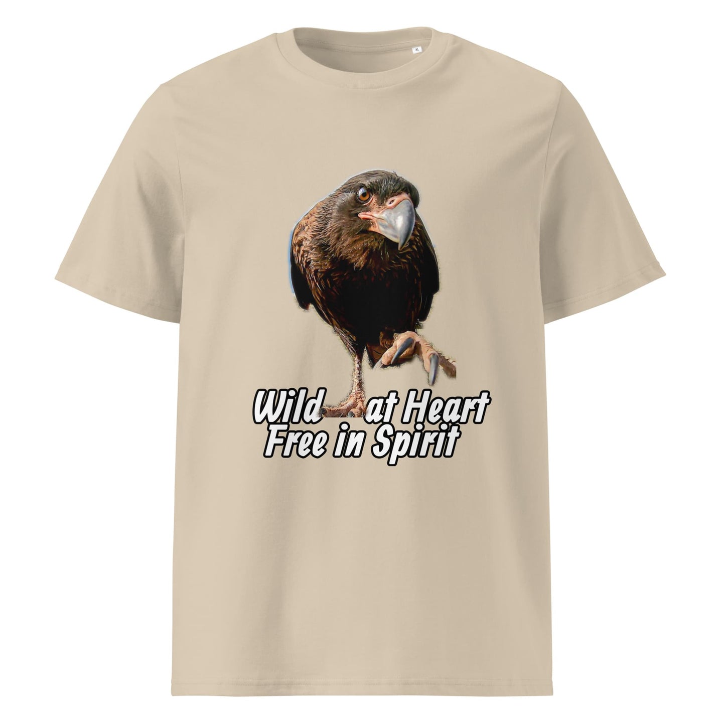 Frontansicht eines Unisex T-Shirts mit Fotodruck eines CaraCara Vogels - in der Farbe Desert Dust Sand